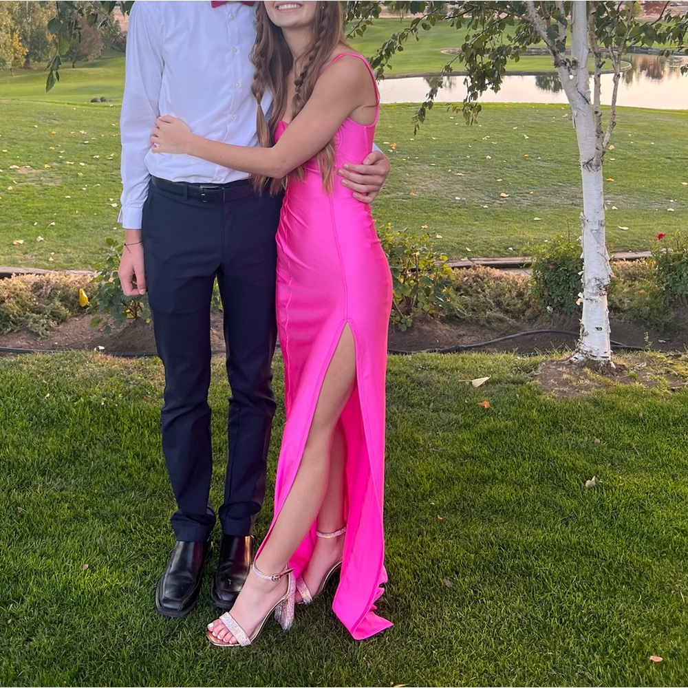 Lucy in the sky hot pink prom/ homecoming dress ( long). Size XS.